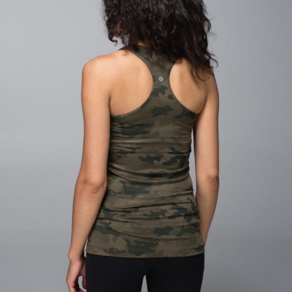 Lululemon Cool Savasana Camo 20cm Green